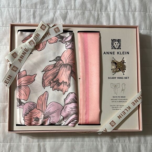 Anne Klein Blush Pink Coral Ivory Scarf Floral Twilly Ring Gift Set - Picture 1 of 9